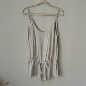 Mikoh Cream Sleeveless Romper Size 1